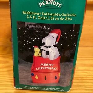 Peanuts Airborne inflatable